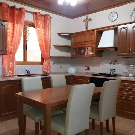 Entire Seaview Town House Senglea