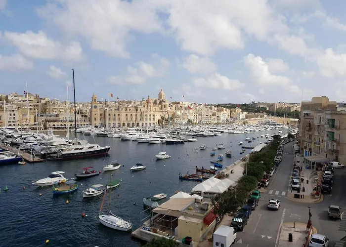 Entire Seaview Town House Casa de Férias *